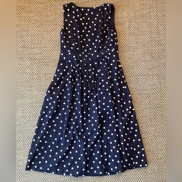 Boden women’s 10P Arwen Wrap Linen-Blend Midi Dress in Navy Polka Dot - Picture 7 of 13